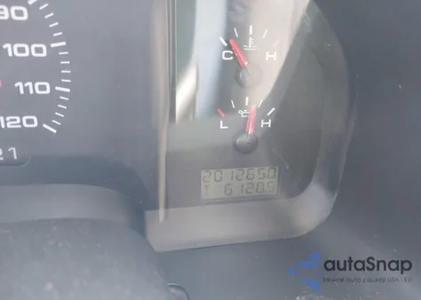 2004 Ford F-150 Stx/Xl/Xlt from USA, damaged, VIN 1FTRX12W94NB70019